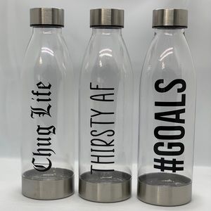 22 oz Reusable Water Bottle BPA Free Plastic NWT